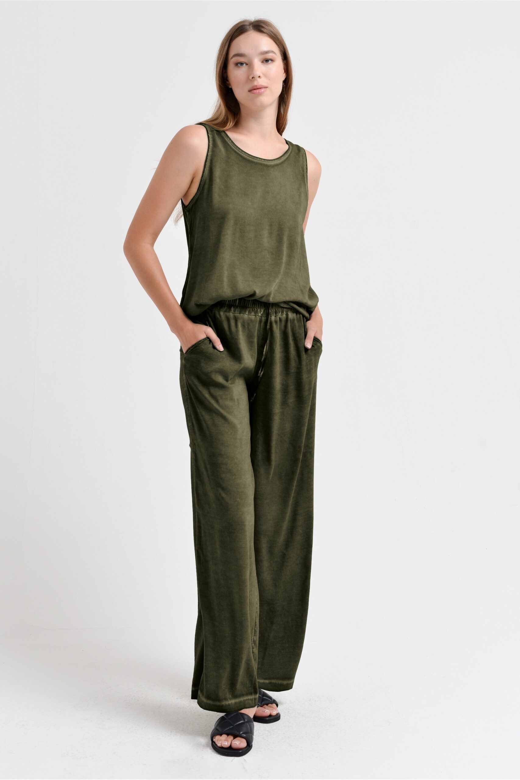 Arcovi Viskosehose „Willow“ – Weite Billow Slacks in sanftem Grün - Image 6